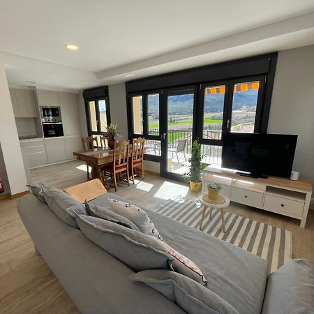 Apartamentos Montejurra Ayegui Extérieur photo